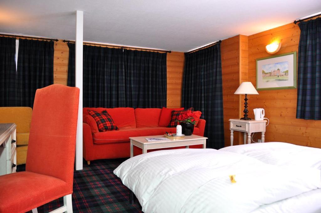 Hotel De La Paix Champéry Oda fotoğraf
